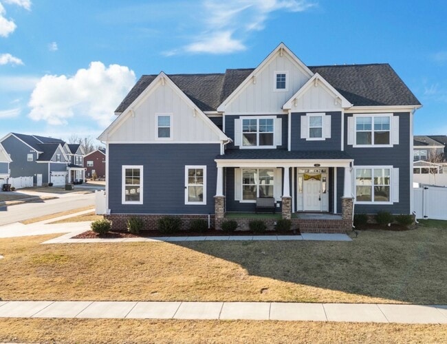 property at 312 Maycox Ln