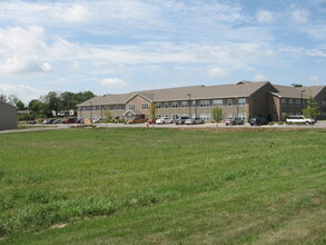 Timberline Terrace Apartments in Quincy, IL - Building Photo - Building Photo