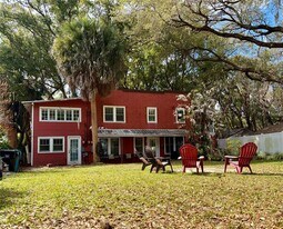 18 N Brown Ave in Orlando, FL - Building Photo