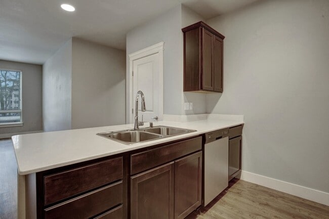 Toscana Apartment Homes in Lacey, WA - Building Photo - Building Photo