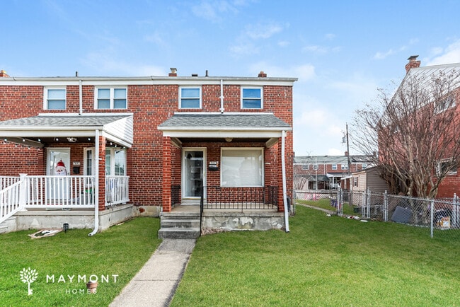 property at 7841 Lockwood Rd