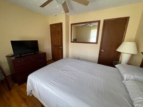 4020 Veracruz Dr in Decatur, GA - Building Photo - Building Photo