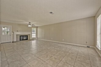 11402 Sky Way Dr in Cypress, TX - Building Photo - Building Photo
