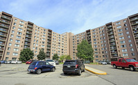 Lincoln Towers Apartments photo'