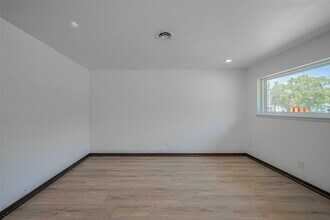 12206 Ashcroft Dr in Houston, TX - Building Photo - Building Photo