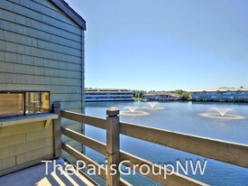 4 Lake Bellevue Dr