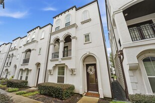 2714 Freund St in Houston, TX - Building Photo