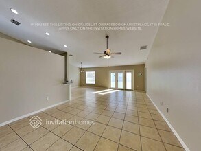 5626 War Admiral Dr in Zephyrhills, FL - Building Photo - Building Photo