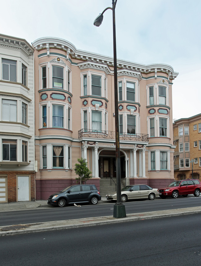 550-560 Guerrero St in San Francisco, CA - Foto de edificio - Building Photo