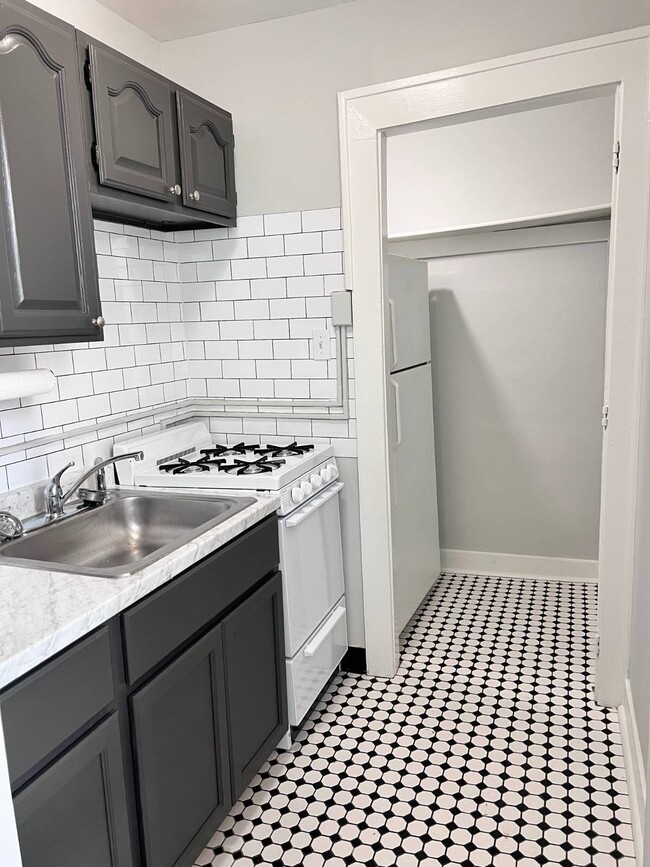 132 Jay St in Schenectady, NY - Building Photo - Building Photo