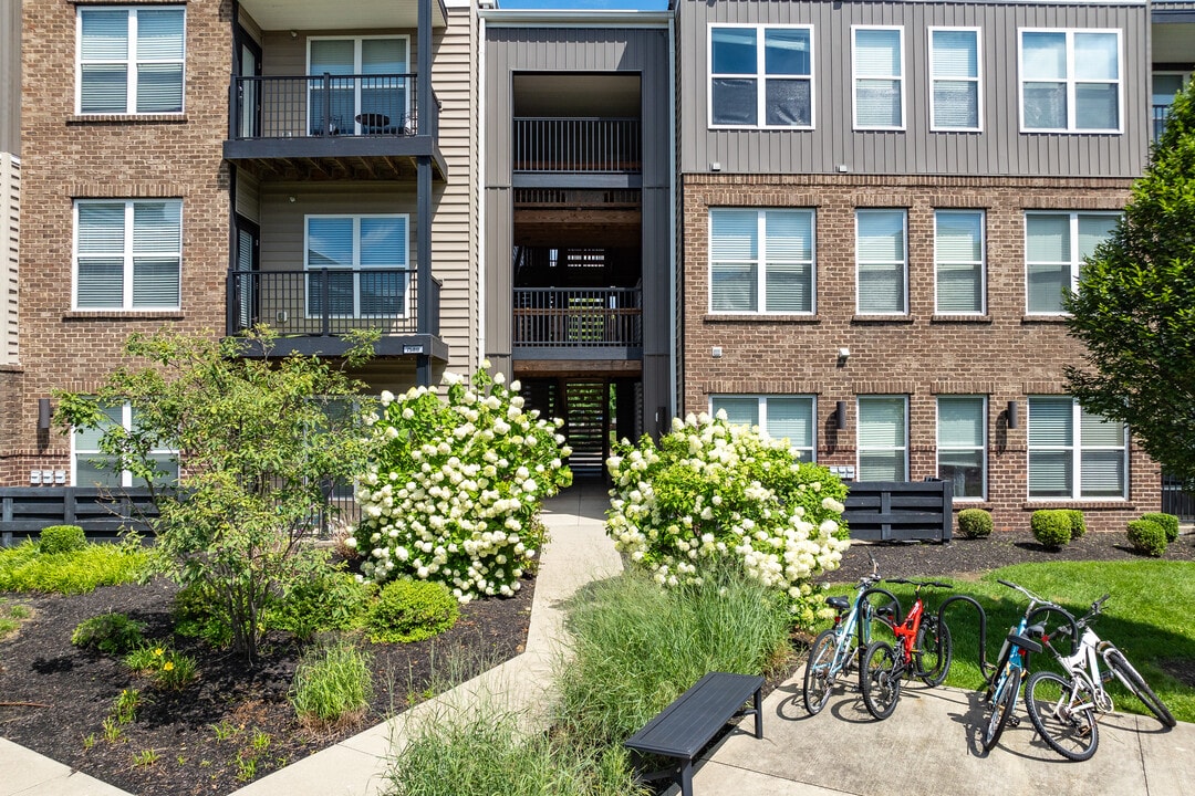 Stafford House in Columbus, OH - Foto de edificio