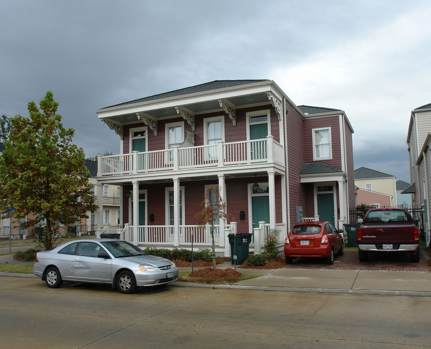 853 St Mary Dr in New Orleans, LA - Building Photo