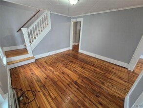 121 West End Dr in Syracuse, NY - Building Photo - Building Photo