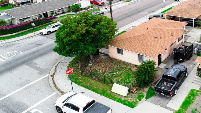 2805 Meeker Ave in El Monte, CA - Building Photo - Building Photo