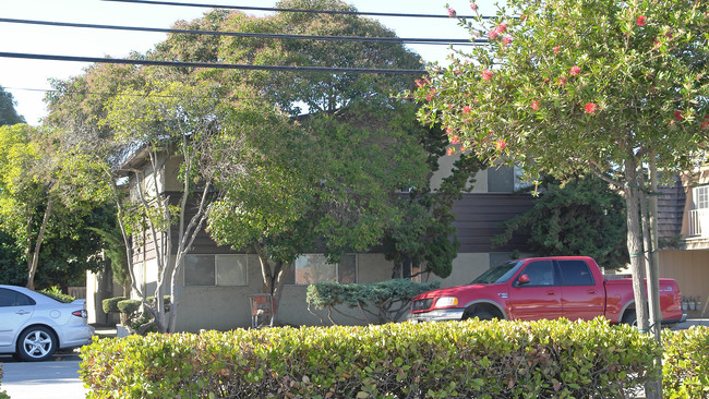 35637 Newark Blvd in Newark, CA - Foto de edificio - Building Photo