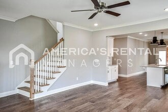 1174 Camellia Ridge Dr in Pelham, AL - Building Photo - Building Photo