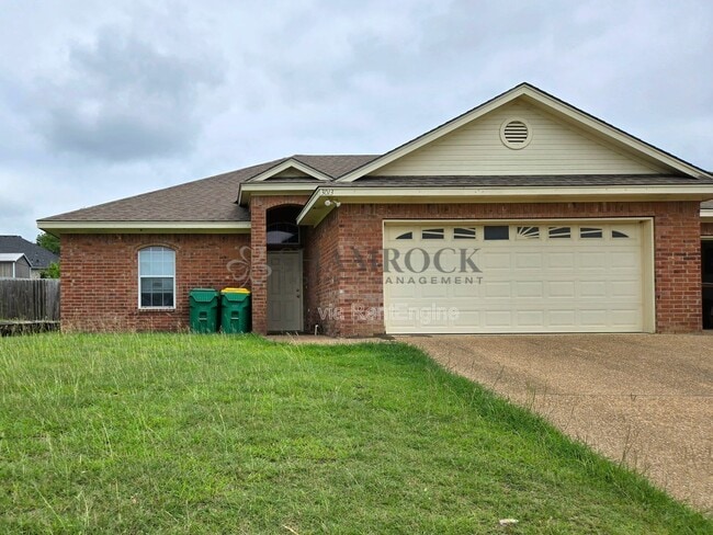 property at 3013 Palomino Trail