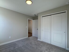 31742 W 168th Ct in Gardner, KS - Building Photo - Building Photo