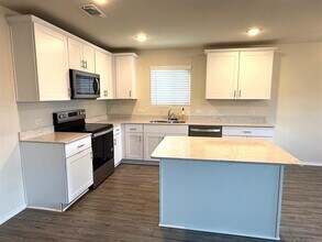 472 Lake Erie Dr in Princeton, TX - Building Photo - Building Photo