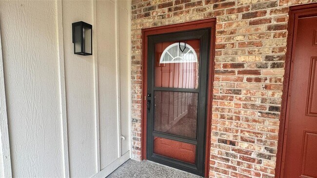 8903 Trone Cir in Austin, TX - Building Photo - Building Photo