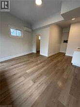 69 Hellems Ave in Welland, ON - Building Photo - Building Photo