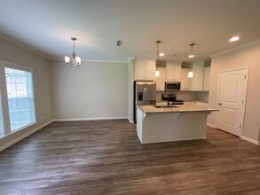407 Cotton Ridge Ln in Dothan, AL - Building Photo - Building Photo