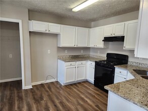 70 Aberdeen Pl in Acworth, GA - Building Photo - Building Photo