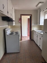 323 Sykes Rd in Jackson, MS - Building Photo - Building Photo