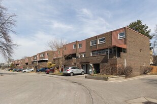 124 Red Robin Way Apartments