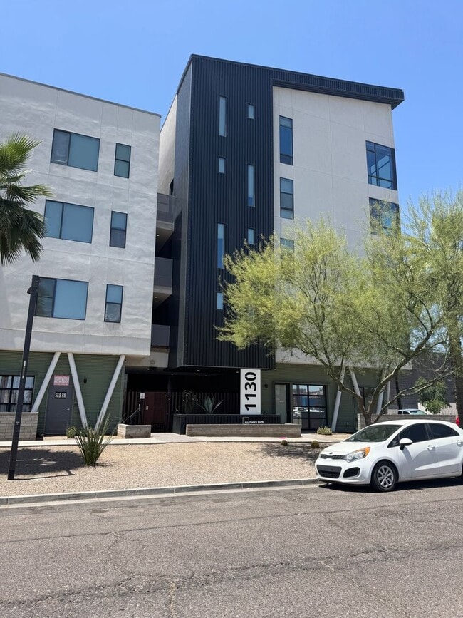 property at 1130 N 2nd St