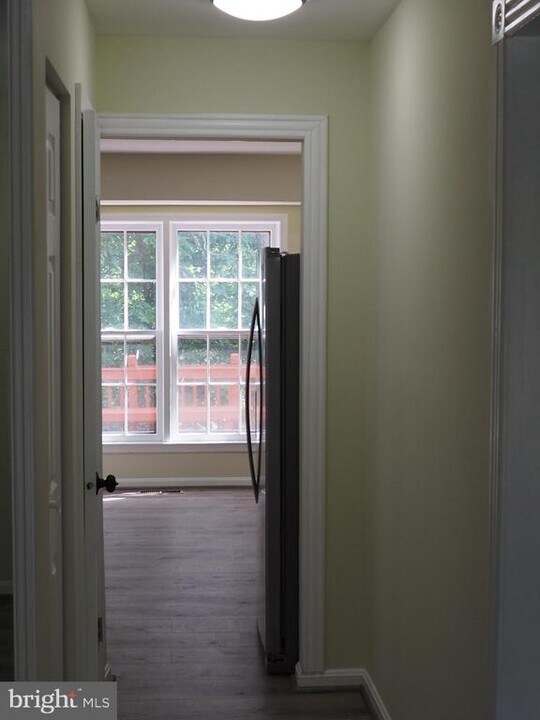 5711 Crownleigh Ct in Burke, VA - Building Photo