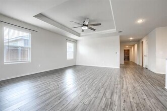 5549 Cherokee Rose Dr in Royse City, TX - Building Photo - Building Photo