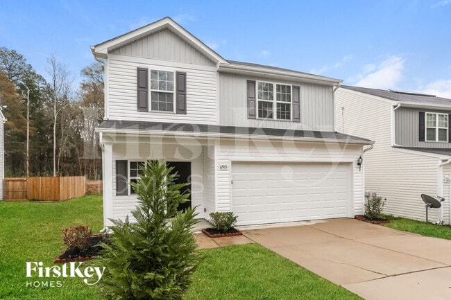 6901 Ware Rd in Charlotte, NC - Building Photo - Building Photo