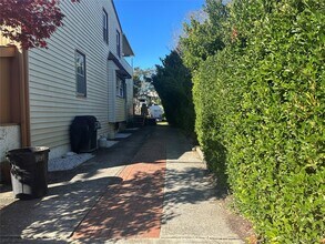 51 Malone Ave in East Atlantic Beach, NY - Building Photo - Building Photo