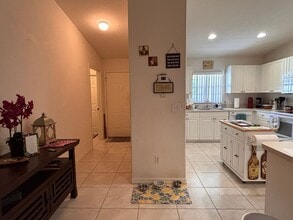 127 Maggie Way in Sebastian, FL - Building Photo - Building Photo