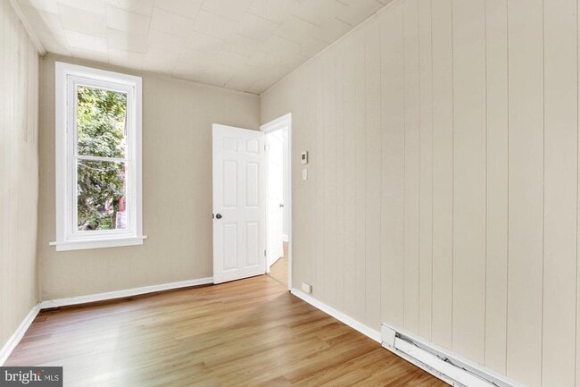 2235 Logan St in Harrisburg, PA - Building Photo - Building Photo