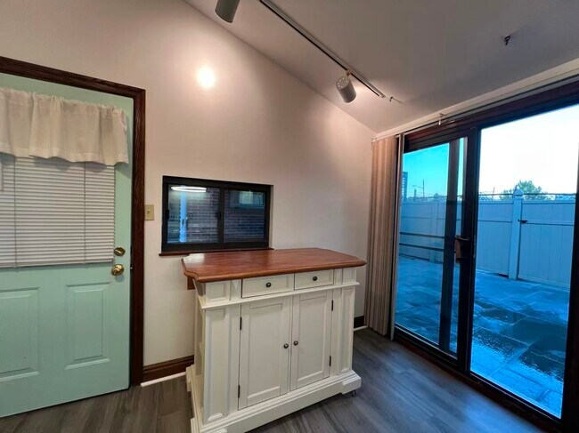 41 S 13th St in Pittsburgh, PA - Building Photo - Building Photo