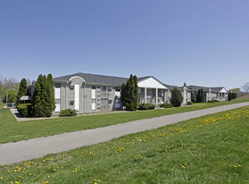 Bloomfield Orchard Apartments