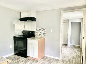 2339 Kentucky St in Baton Rouge, LA - Building Photo - Building Photo