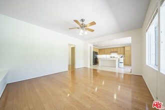 24365 Las Palmas St in Santa Clarita, CA - Building Photo - Building Photo