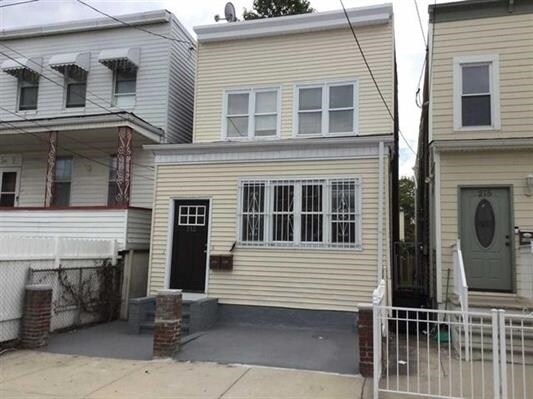 213 Nunda Ave-Unit -2 in Jersey City, NJ - Building Photo - Building Photo
