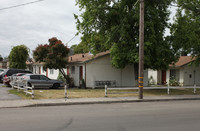 Casa Verde Apartments in Denair, CA - Building Photo - Building Photo