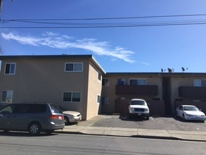 1700 Market Ave in San Pablo, CA - Building Photo - Building Photo