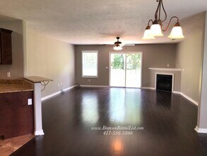 370 Southwoods Way in Branson, MO - Building Photo - Building Photo