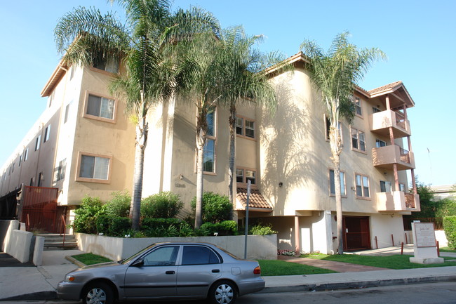 Valleyheart Apartments in Studio City, CA - Building Photo - Building Photo