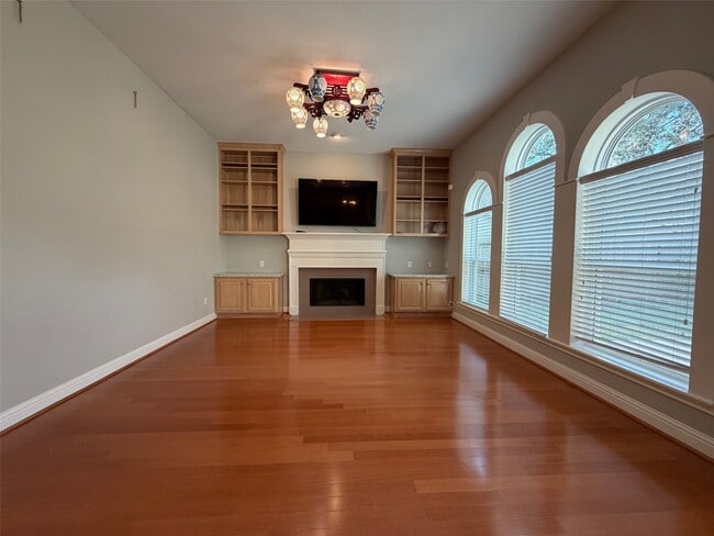 property at 19622 Emerald Ridge Ln