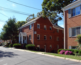 8802 Plymouth St in Silver Spring, MD - Foto de edificio - Building Photo