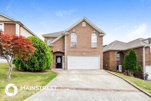 1232 Riverford Dr in Birmingham, AL - Building Photo