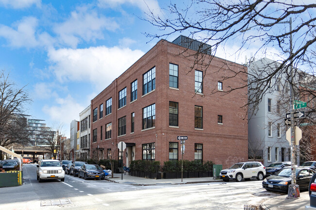 282 N 6th St in Brooklyn, NY - Building Photo - Building Photo