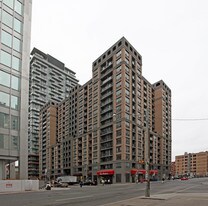 University Plaza in Toronto, ON - Building Photo